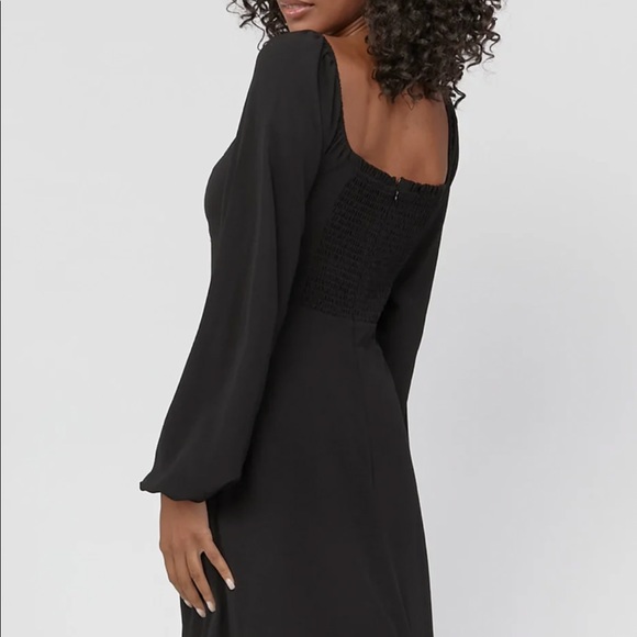 Gorgeous Black Flowy Dress | Super Flattering! - Picture 2 of 3